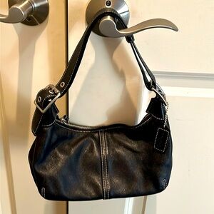 Vintage Black Leather Coach over the shoulder bag.